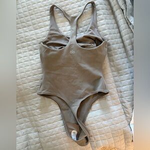 Alo bodysuit new with liner